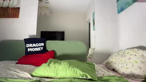 Snapshot of deva_alice chatting on October 2025 12:28:01 PM Id be happy to have a steamy stream girl online show from October 2025 12:28:01 PM