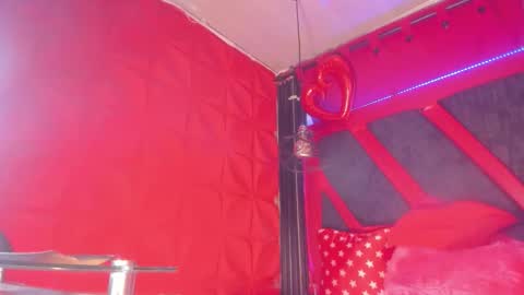 Snapshot of devil_taylorx chatting on November 2025 02:42:02 PM devil_taylorx online show from November 2025 02:42:02 PM