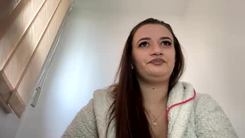 Anna online show from December 2024 10:17:02 AM