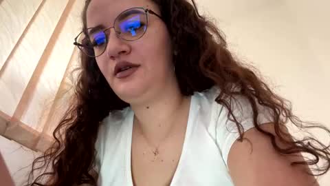 Anna online show from December 2024 10:55:02 AM