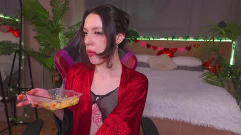 devilinee online show from February 2025 10:08:02 AM