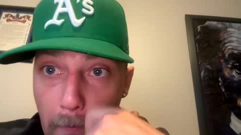 WingInIt online show from December 2024 04:26:01 PM