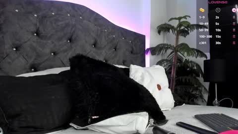 Snapshot of devlin_violet__ chatting on December 2024 07:51:02 AM PaulaInsta  paulacastellanos 1Pvt open online show from December 2024 07:51:02 AM