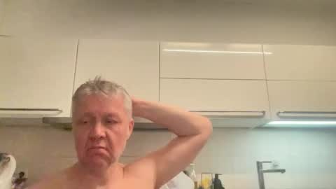 Devon online show from December 2025 01:57:02 AM