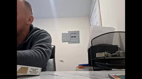 deznuts130 online show from February 2026 07:05:02 AM