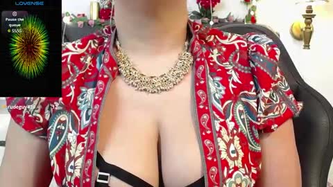 Snapshot of dharanisnisha chatting on May 2026 02:12:01 PM dharanisnisha online show from May 2026 02:12:01 PM