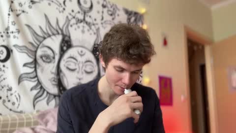 Di Alex online show from February 2025 10:37:02 AM