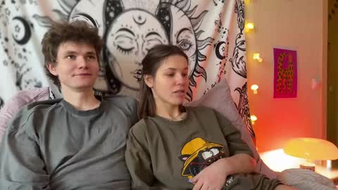 Di Alex online show from February 2025 01:43:01 PM