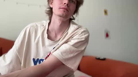 Di Alex online show from October 2025 10:00:02 AM