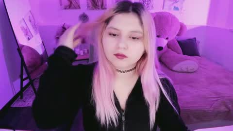 Dia online show from March 2026 06:55:01 PM