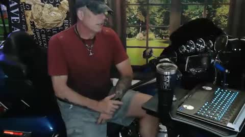 Yeti online show from February 2026 08:05:01 PM