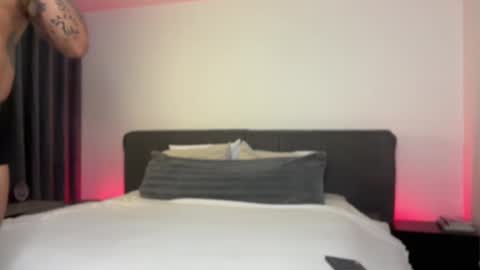 Diego online show from September 2025 01:17:01 AM