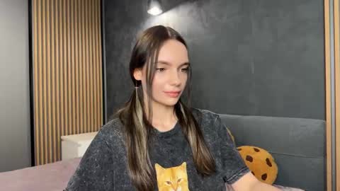 dialinkaaaa online show from April 2026 06:10:01 PM