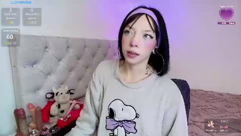 Snapshot of diamond__cherry chatting on June 2026 01:58:02 PM Diamond online show from June 2026 01:58:02 PM