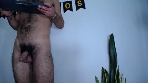 Snapshot of diamond_black00 chatting on December 2024 12:32:02 AM MaSSimo online show from December 2024 12:32:02 AM