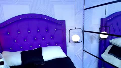 Camila and Megan online show from January 2026 11:04:02 AM