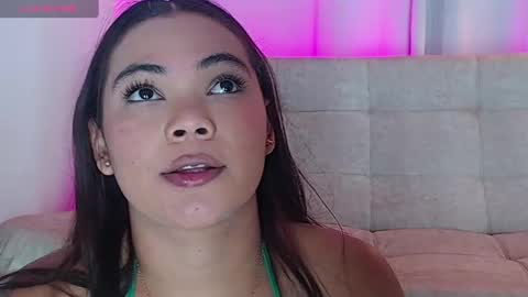 Snapshot of diamond_canela chatting on December 2024 07:54:01 PM diamond_canela online show from December 2024 07:54:01 PM