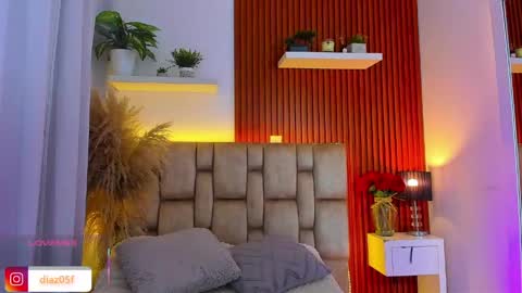 Snapshot of diamond_canela chatting on May 2026 05:24:01 AM diamond_canela online show from May 2026 05:24:01 AM