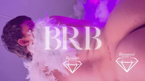 Snapshot of diamond_piarce chatting on November 2025 04:00:02 AM Diamond online show from November 2025 04:00:02 AM