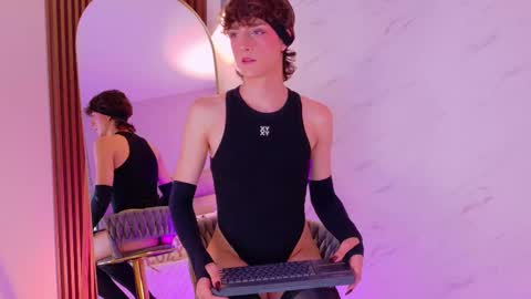 Diamond online show from March 2026 08:58:02 PM