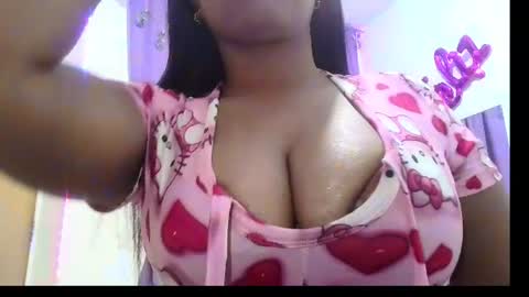 diamondd_gold online show from June 2026 01:20:02 PM
