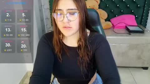 Snapshot of diamondfox_m chatting on May 2026 11:03:02 AM Your Diamond online show from May 2026 11:03:02 AM