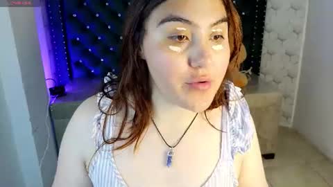 Snapshot of diamondfox_m chatting on July 2026 10:55:01 AM Your Diamond online show from July 2026 10:55:01 AM