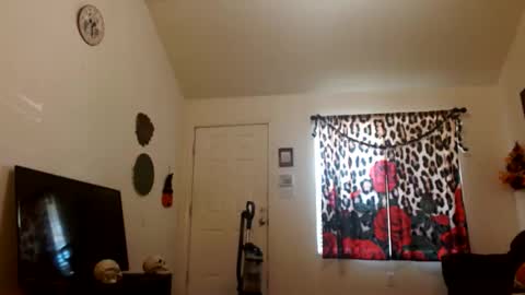 DiamondMonroeXo online show from October 2025 05:13:02 PM