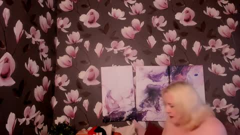 Di online show from April 2026 11:00:01 AM