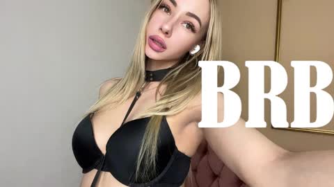 Diana  online show from March 2025 04:47:01 AM