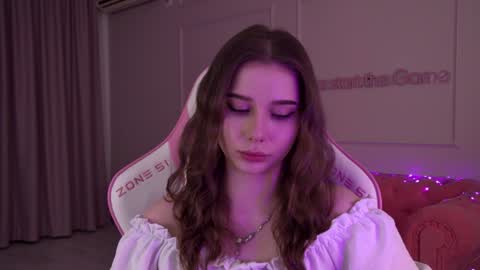 Snapshot of dianabecker chatting on January 2025 06:43:01 PM Diana online show from January 2025 06:43:01 PM