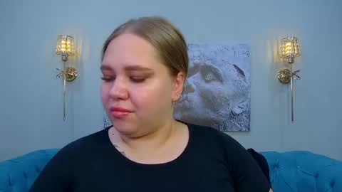 Snapshot of dianakristol chatting on June 2026 06:45:02 AM Diana online show from June 2026 06:45:02 AM