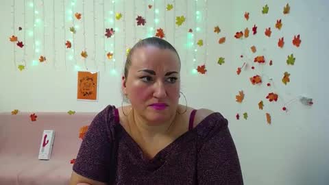 Snapshot of dianamgg chatting on November 2025 06:46:02 AM Diana online show from November 2025 06:46:02 AM