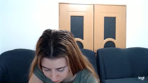 Snapshot of dianasmiey7 chatting on December 2024 07:03:02 PM dianasmiey7 online show from December 2024 07:03:02 PM