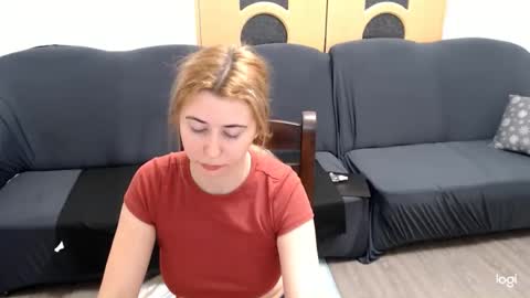 Snapshot of dianasmiey7 chatting on January 2025 08:26:02 PM dianasmiey7 online show from January 2025 08:26:02 PM