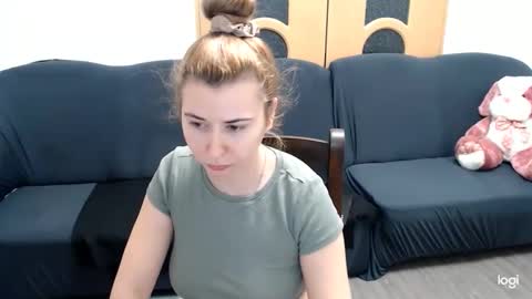 Snapshot of dianasmiey7 chatting on January 2025 09:24:01 AM dianasmiey7 online show from January 2025 09:24:01 AM