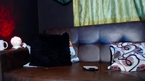 Snapshot of dicaprioo_ chatting on May 2026 09:49:02 AM DICAPRIO online show from May 2026 09:49:02 AM