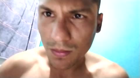 Snapshot of dick774369 chatting on May 2026 11:45:02 PM dick774369 online show from May 2026 11:45:02 PM