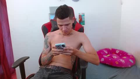 Snapshot of dick_monster23cm chatting on January 2025 07:18:01 PM dick_monster23cm online show from January 2025 07:18:01 PM