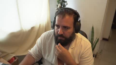 Cristian Dipolino online show from December 2024 09:43:02 PM