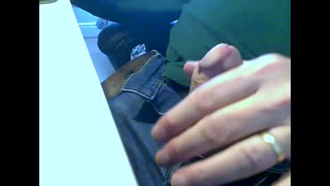 MJ online show from October 2025 01:54:01 PM