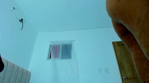 Snapshot of diego__cruz chatting on October 2025 11:00:01 AM Diego online show from October 2025 11:00:01 AM