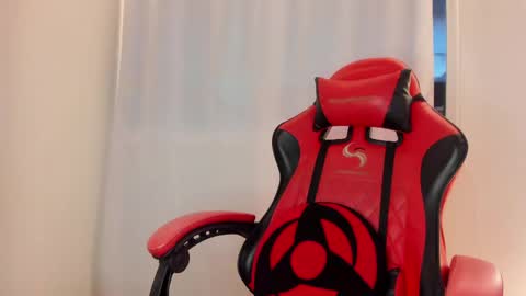 Diego lat online show from April 2026 11:18:02 PM