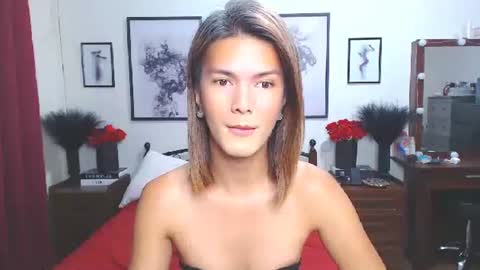 Dennesse online show from November 2025 09:42:02 AM