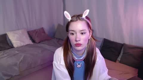 Hi im Alice 3 Im usualy online 03-10 or 17-21 UTC0 online show from May 2026 04:30:02 AM