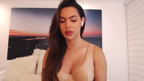 Diiione online show from March 2026 01:23:01 AM