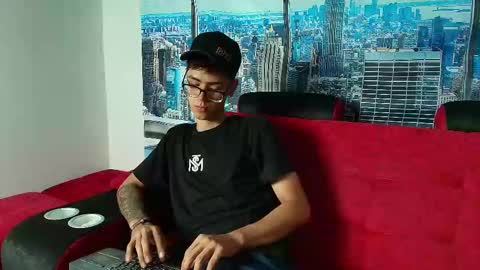 Snapshot of dilan_cock_ chatting on January 2025 01:00:02 AM dilan cock online show from January 2025 01:00:02 AM