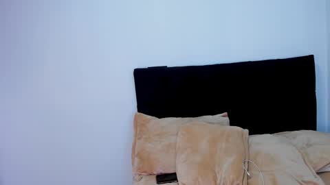 Dilan Coy online show from December 2024 06:28:02 PM