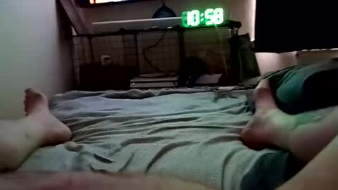 dilevics1985 online show from September 2025 09:56:01 AM