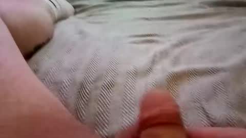 dilevics1985 online show from October 2025 09:29:01 AM